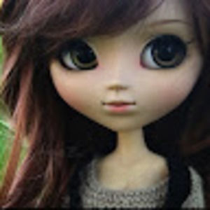 Meet your Posher, Eva